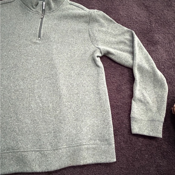 NEW Old Navy Men's Forest Green Zip-Up Sweater - Picture 3 of 11